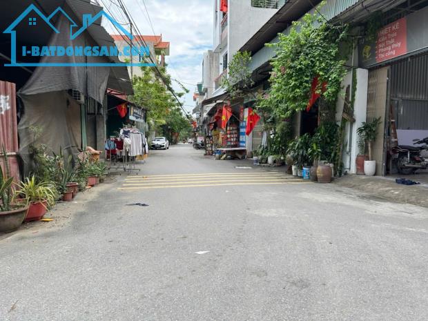 💧💧HÀNG HIẾM 1 LÔ DUY NHẤT ĐƯỜNG 2 Ô TÔ TRÁNH PHÓNG ☃️ Dt : 65m Mt : 4m  💥 Giá : 2ty xx - 2