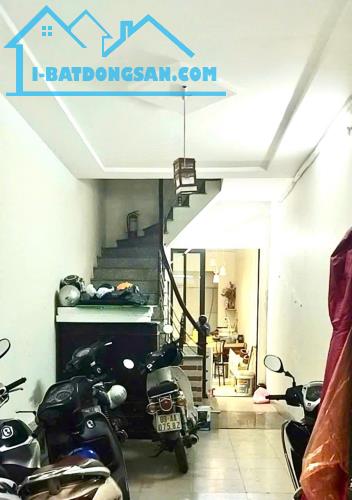 Cần bán nhà phố ngõ Trại Găng, quận Hai Bà Trưng, ô tô, kinh doanh