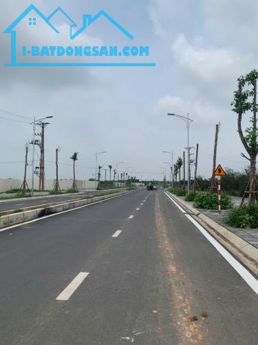 đất đẹp lễ pháp -tiên dương-gần ngay cầu nhật tân, đường võ nguyên giáp, ô tô vào - 2
