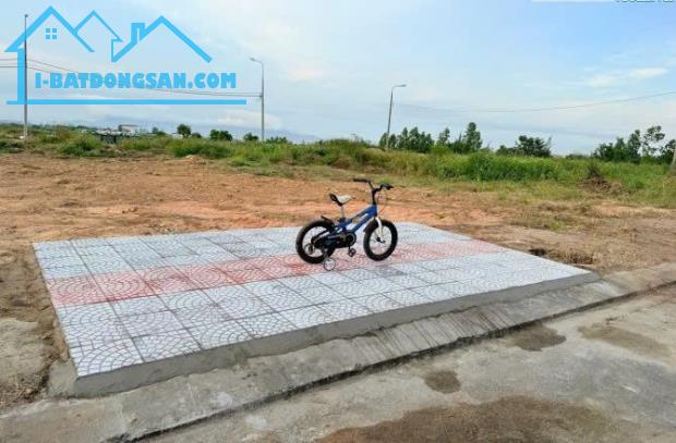 Bán lô đất đường Liêm Lạc 21 - Hòa Xuân, gần sông mát mẻ, giá 2 tỷ 980 tl