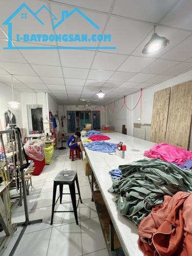 Bán nhà hiếm tân bình, cách mặt tiền chỉ 1 căn, nở hậu tài lộc,80m2, chỉ 5.x tỷ bao đầu tư