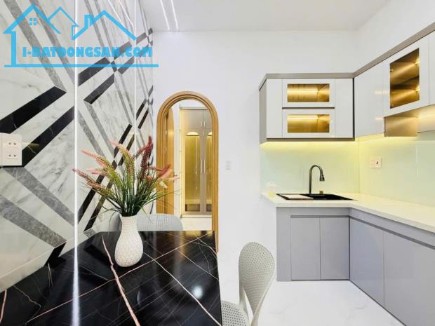 MINI HOUSE CÓ PN DƯỚI TRỆT SIÊU ĐẸP THỐNG NHẤT - 2