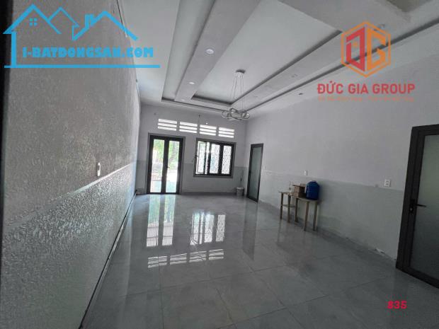 Cho thuê nhà nguyên căn 270m2 Mặt Tiền Phạm Văn Thuận chỉ 15tr - 2