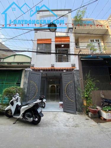 BÁN NHÀ GẦN HỒNG BÀNG,QUẬN 11,3 TẦNG,61M2,HẺM XE HƠI TRÁNH,CHỈ 8 TỶ - 1