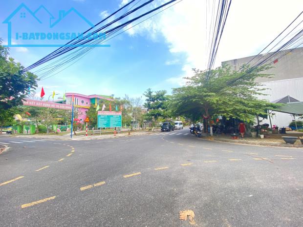 Bán Nhà sân vườn View Công Viên, Đường 7,5m, Khu Phần Lăng, Đà Nẵng, Giá RẺ 2025 - 5