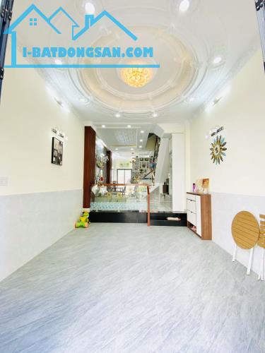 Bán nhà Đào Tông Nguyên Nhà Bè 4 tầng full nội thất chỉ 6.2 tỷ - 1
