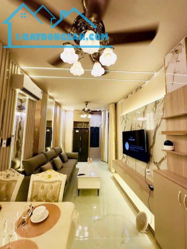 Nhà đẹp, hẻm đẹp Trần Văn Quang P10 Tân Bình, 35m2, 2 lầu giá chỉ 4.3 tỷ