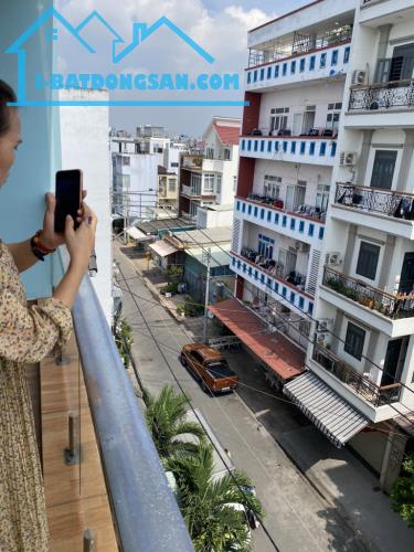 BÁN NHÀ 5 TẦNG HẺM 8M Đ NGUYỄN HỮU TIẾN . PHƯỜNG TÂY THẠNH. TÂN PHÚ . DT105 M . GIÁ 14.6ỷ - 3