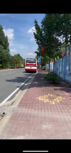 Đất phường Tân an TP Thủ Dầu Một mặt tiền đường nhựa,sát bên UBND Phường DT 305,6m2 - 1