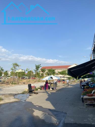 Bán Nhà 3 Tầng Mới Đẹp, Hẻm Xe Hơi, Gần Công Viên Phú Hữu – Giá Chỉ Hơn 4 Tỷ - 3
