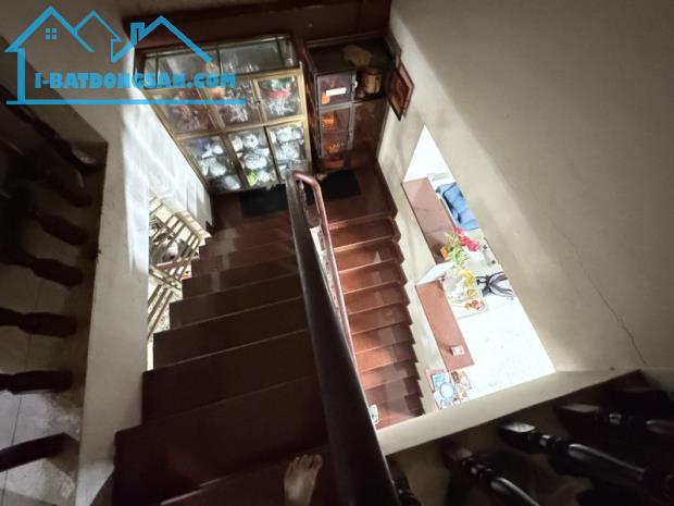 Bán nhà 2 tầng, 137m², 5PN, 5WC, Q.9, 7.95 tỷ, sổ hồng - 4