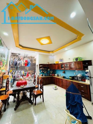 Bán nhà Mặt Tiền đường số 6, 100m2 ( 5 X 20 ) 2 Tầng 4 PN- Giá tốt còn thương lượng - 3