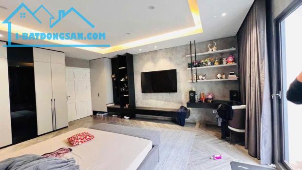 Bán nhà đẹp Ngọc Thuỵ- Lô góc- oto tránh- kinh doanh-thang máy -60m- mặt tiền rộng-nhỉnh - 1