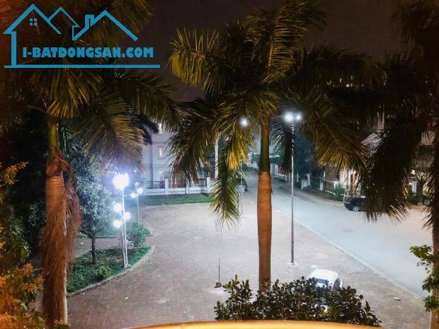 BÁN BIỆT THỰ KĐT - MỸ ĐÌNH - HÀ NỘI - 200M2 - SỔ ĐỎ - 2