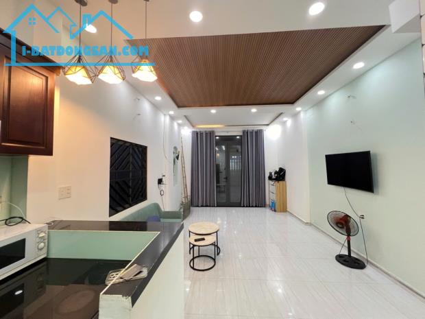 Bán nhà Âu dương lân. P. Rạch Ông - Quận 8, nhà 4 tầng. Không quy hoạch, 6.3 tỷ, nở hậu