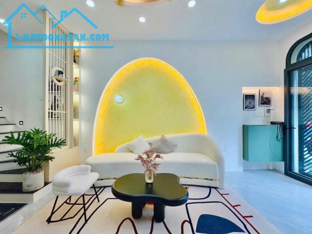 Kẹt tiền bán gấp nhà đường Võ Văn Tần, P.3, Quận 3 . Giá 2 tỷ 790. Còn Thương lượng. - 3