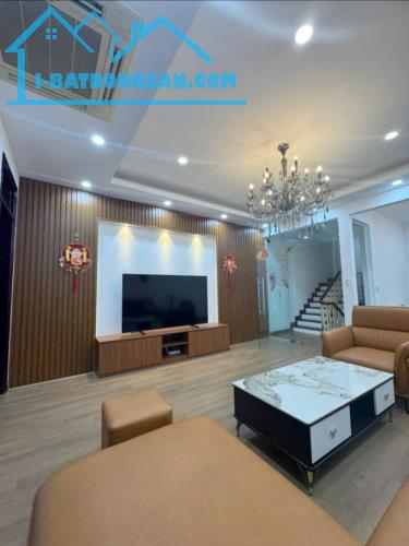 SIÊU PHẨM PHỐ QUAN NHÂN TRUNG TÂM QUẬN THANH XUÂN 60M, 12TỶ - 2