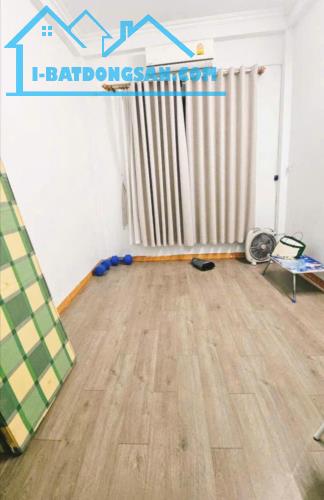 HƠN 3TỶ - 22m2 - 4 TẦNG - 3 NGỦ - SỔ RIÊNG - TRƯỚC NHÀ RỘNG 2M - MẤY BƯỚC RA MẶT PHỐ - 3