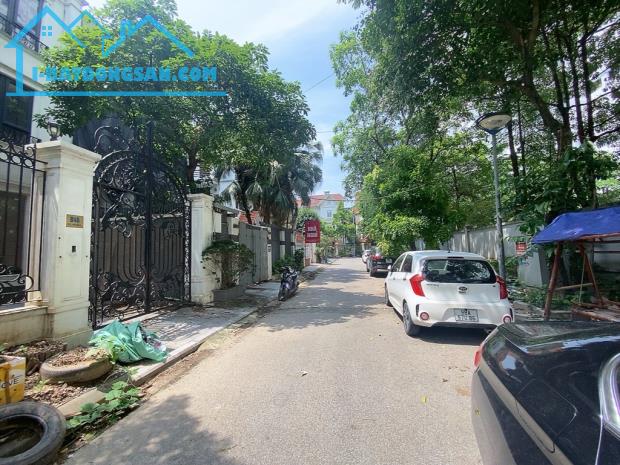 BÁN BIỆT THỰ - LẠC LONG QUÂN - TÂY HỒ - 210M2 - SỔ ĐỎ