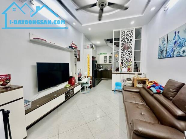 NHÀ DÂN XÂY-34M-5 TẦNG-3NGU-ĐỦ CÔNG NĂNG-GIÁ SIÊU MỀM-MỸ ĐÌNH-TỪ LIÊM-6,2 TỶ - 1