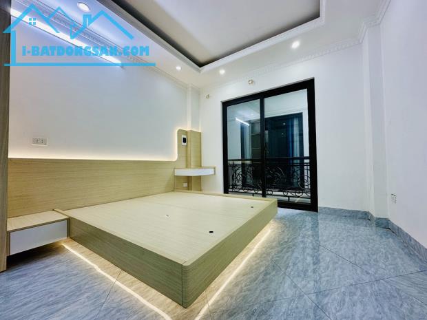 Nhà Vĩnh Hưng 20m ô tô tránh 36m2 5 tầng 5.7 tỷ - 3