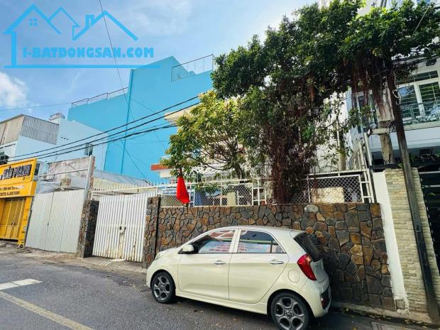 Bán Đất Mặt Tiền đường Hương Sơn - Phước Hoà  DT: 244,5m2 giá 23,2 tỷ lh e Hải