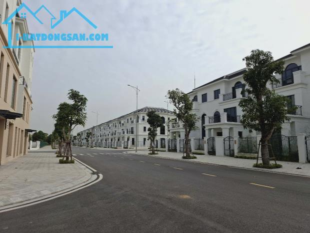 BÁN BIỆT THỰ 3 TẦNG VỊ TRÍ VÀNG, SỔ SẴN NGAY KHU LIÊN CƠ TỈNH THANH HÓA CHỈ HƠN 10 TỶ - 2
