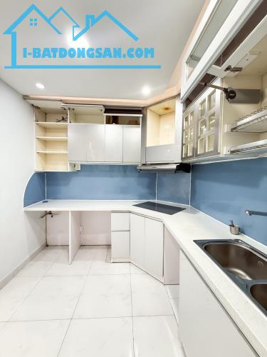 BẠCH ĐẰNG P15 BÌNH THẠNH - 32m2 ( 3.5 x 9) VUÔNG NỞ HẬU - 2 TẦNG 2PN - CHO THUÊ 120TR/N