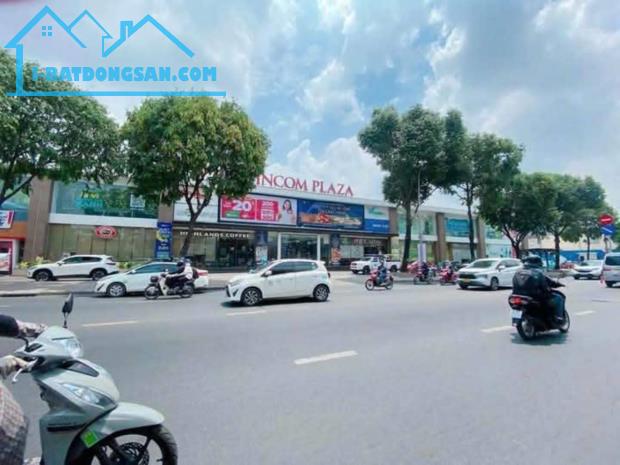 Bán nhà Gò Vấp, hẻm xe hơi Quang Trung , ngay Vincom,  86M² x 2 tầng,4 Pn, 7tỷ