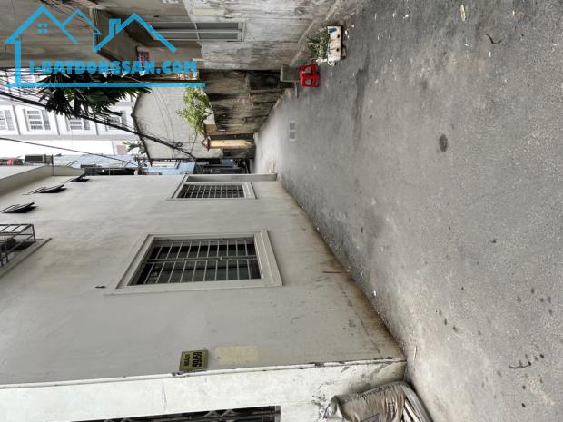 BÁN NHÀ CẦU GIẤY - 62m2 - 6,2 tỷ - NHÀ 1 TẦNG - 3