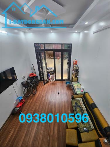 Đa Sỹ - Kiến Hưng - nhà dân đẹp ở luôn - chỉ 6.3 tỷ TL.