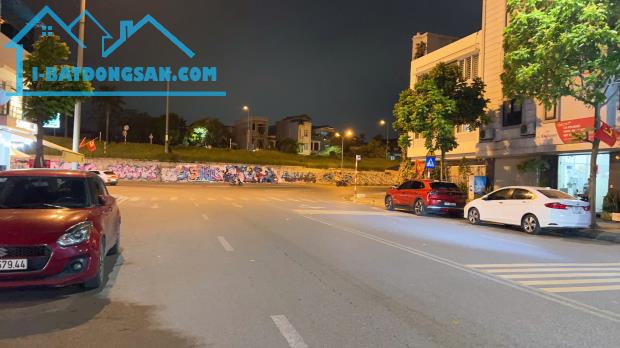 GIÁ ĐẦU TƯ, BÁN ĐẤT TẶNG NHÀ CẤP 4 NGỌC THỤY 55M, MT 6.2M, NỞ HẬU, LÔ GÓC, Ô TÔ THÔNG, KD. - 3