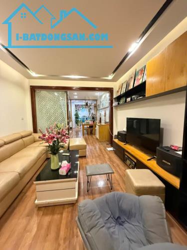 💥 Bán nhà Mễ Trì Hạ, 55m x 5T, gara 2 ô tô, ngõ thông ô tô tải, kinh doanh đỉnh
