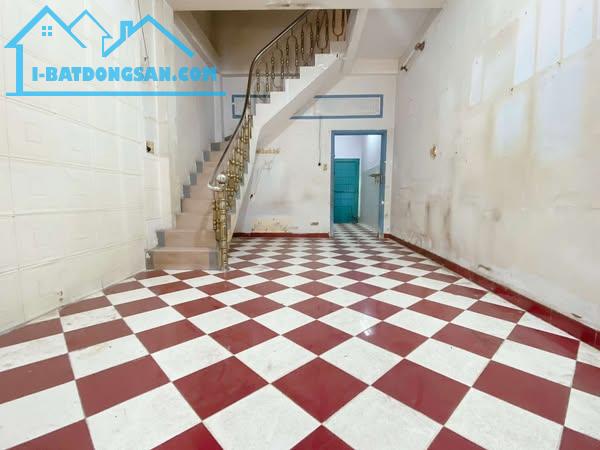 Ôtô Ngủ Trong Nhà Đường Nguyễn Trung Trực Phường 05 Bình Thạnh. - 2