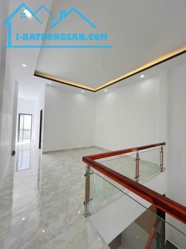 Nhà mới đường ô tô, gần trường học ngay chợ Trung Thành, SHR 3PN 2WC. - 1