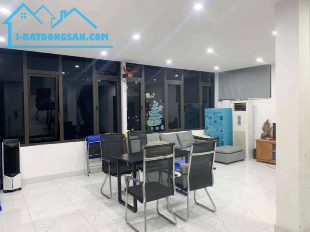 Bán nhà Hoàng Hoa Thám, Ba Đình 62m2 X6 tầng thang máy, mt 8m, kinh doanh đỉnh 18.6 tỷ