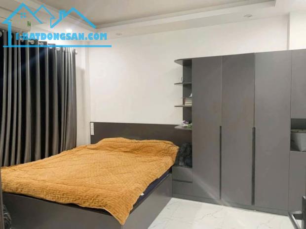 Bán nhà Hoàng Hoa Thám, Ba Đình 62m2 X6 tầng thang máy, mt 8m, kinh doanh đỉnh 18.6 tỷ - 1