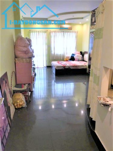 10 TỶ HƠN - NHÀ QUẬN 1 GẦN MT BÙI VIỆN - DT 5X13M 2 TẤM ĐÚC - 4PN VUÔNG VỨC - CHO THUÊ CAO - 1