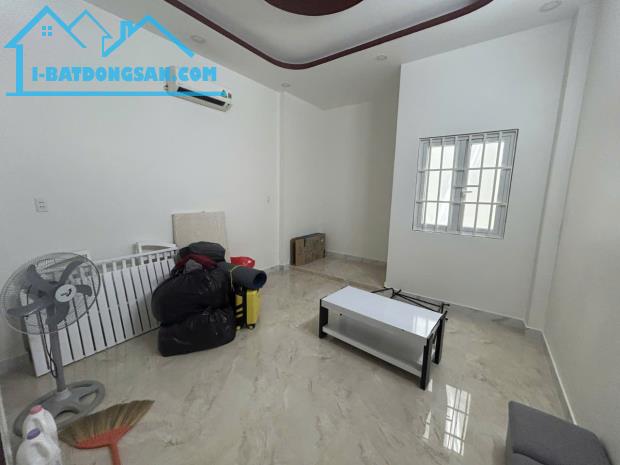 Siêu Phẩm nhà ngay chợ Bình Thành hẻm 6m tương lai thông 56m2,4Tầng Nhỉnh 5tỷ - 3