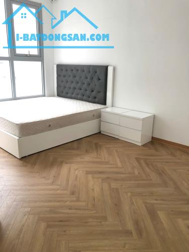 ần bán gấp chung cư tòa CT1A Hàm Nghi,khu đô thị Mỹ ĐÌnh 2,dt 106m,3pn,nhà đã sửa cơ bản
