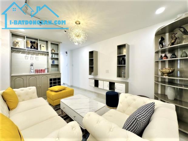 13 TỶ TL - NHÀ 5 TẦNG QUẬN NHẤT - HẺM XE 7C SÁT MẶT TIỀN ĐƯỜNG - THIẾT KẾ TÂN CỔ ĐIỂN - 1