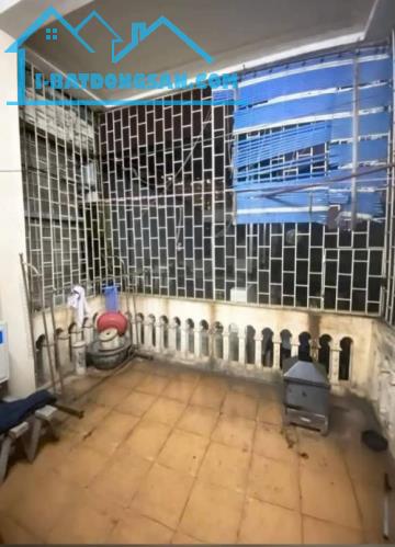 Cho thuê nhà ngõ Thống Nhất, Đại La 4 tầng x 32m2, 3PN, 3 vệ sinh, 10 Triệu/tháng - 4