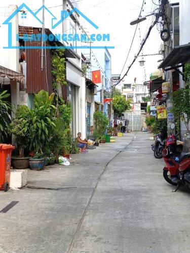 Bán Nhà Bình Tân, Ngay Chợ Da Sà, Khu Tên Lửa, 2 tầng đúc BTCT, 40m2, chỉ 3 tỉ nhỉnh - 1