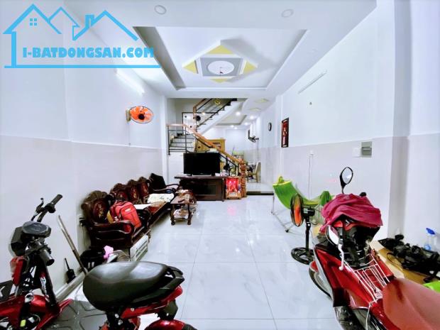 CỰC HIẾM!!! 8 TỶ TL - NHÀ 3 TẦNG MẶT TIỀN ĐƯỜNG 8M - KHU BÀU CÁT - TIỆN KINH DOANH/VP CTY - 2
