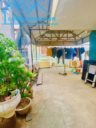 Bán nhà khu Trần Khát Chân, Phố Huế - ÔTÔ ĐỖ CỬA - 75 m2 x 4 tầng - Sổ đỏ đẹp, nở hậu - 4