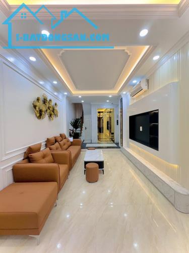 Cần bán nhà mặt phố Yên Lạc 45m x 5 tầng thang máy , oto đỗ cửa , ngõ thông thoáng 2 đầu