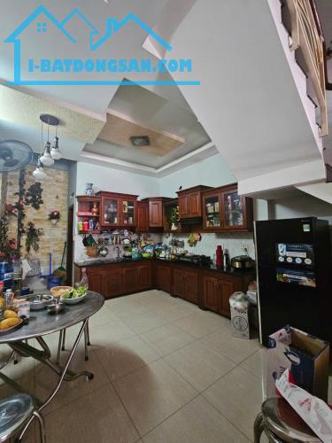 BÁN NHÀ HƯƠNG LỘ 2 BÌNH TÂN - HẺM XE TẢI THÔNG - 4 TẦNG MỚI ĐẸP - 64M2 CHỈ HƠN 6 TỶ  l - 3