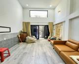 Bán nhà Phường 12 Gò Vấp, Bùi Quang Là, hẻm xe hơi thông, 5 tầng, giá 5.7 tỷ