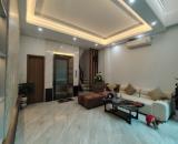 Bồ Đề - Đúng 10 nhà ra đường ô tô thông, ngõ trước nhà ô tô nhỏ