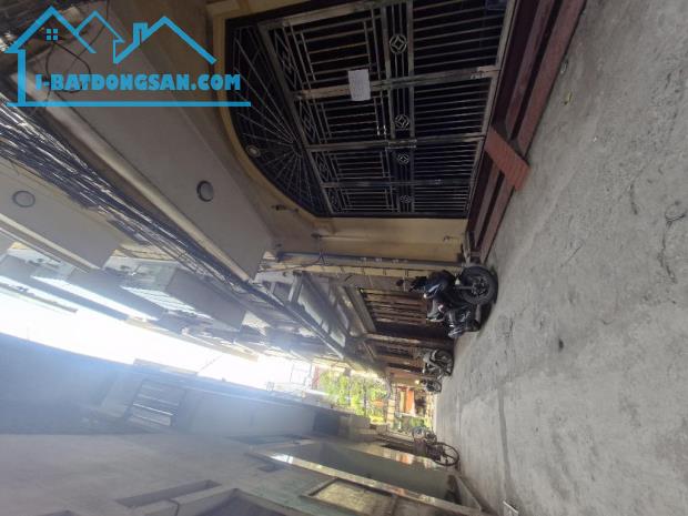💥 BÍ MẬT ĐẰNG SAU CÁNH CỬA VƯƠNG THỪA VŨ 50M – CĂN NHÀ CÓ THỂ THAY ĐỔI CẢ CUỘC ĐỜI CỦA